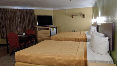 LAX Stadium Inn image 9